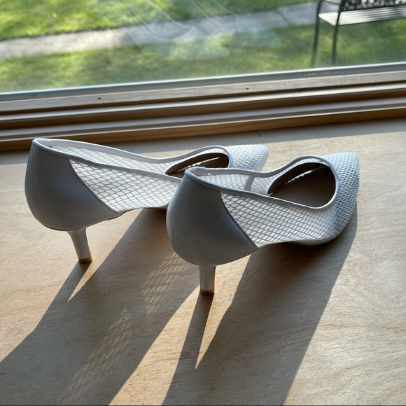 Karl Lagerfeld Paris, New, Razi,Women's Mesh Pump - Picture 4 of 12